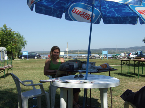 Die Anstrengungen des Vortags sieht man hier nicht. Zweiter Tag, morgens